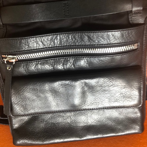 Crossbody bag in perfect condition - Picture 4 of 8